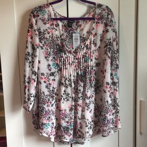 Torrid Floral Top Size 3 NWT